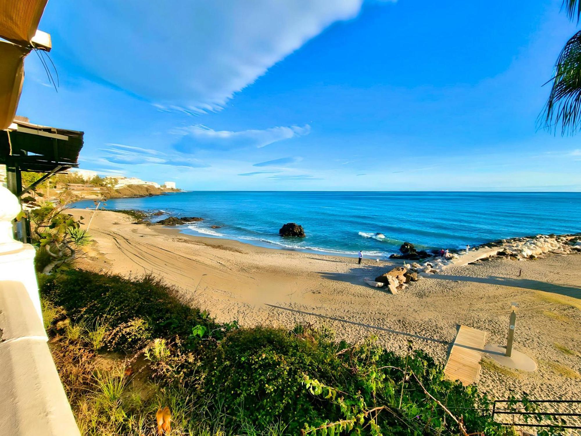 Appartement Pleasant With Sea View In 30 M² Pool